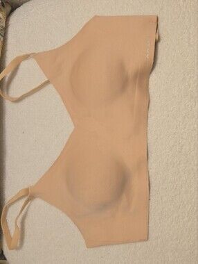 Tahari Nude Seamless Wireless Bralette